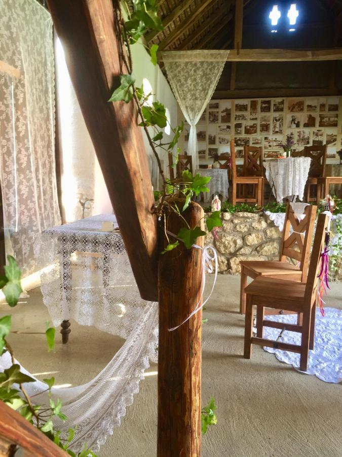 Levendula Porta és Pajtaszínház Orfű Exterior foto
